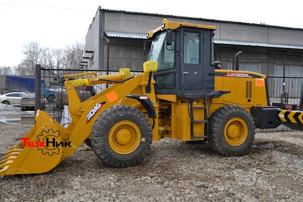 Распродажа фронтальных погрузчиков XCMG LW300FN