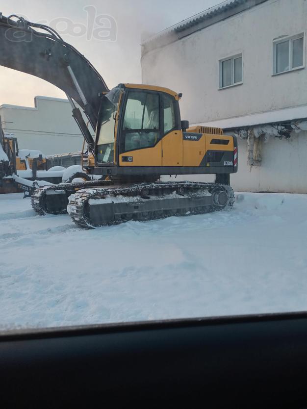 Сдам экскаватор в аренду